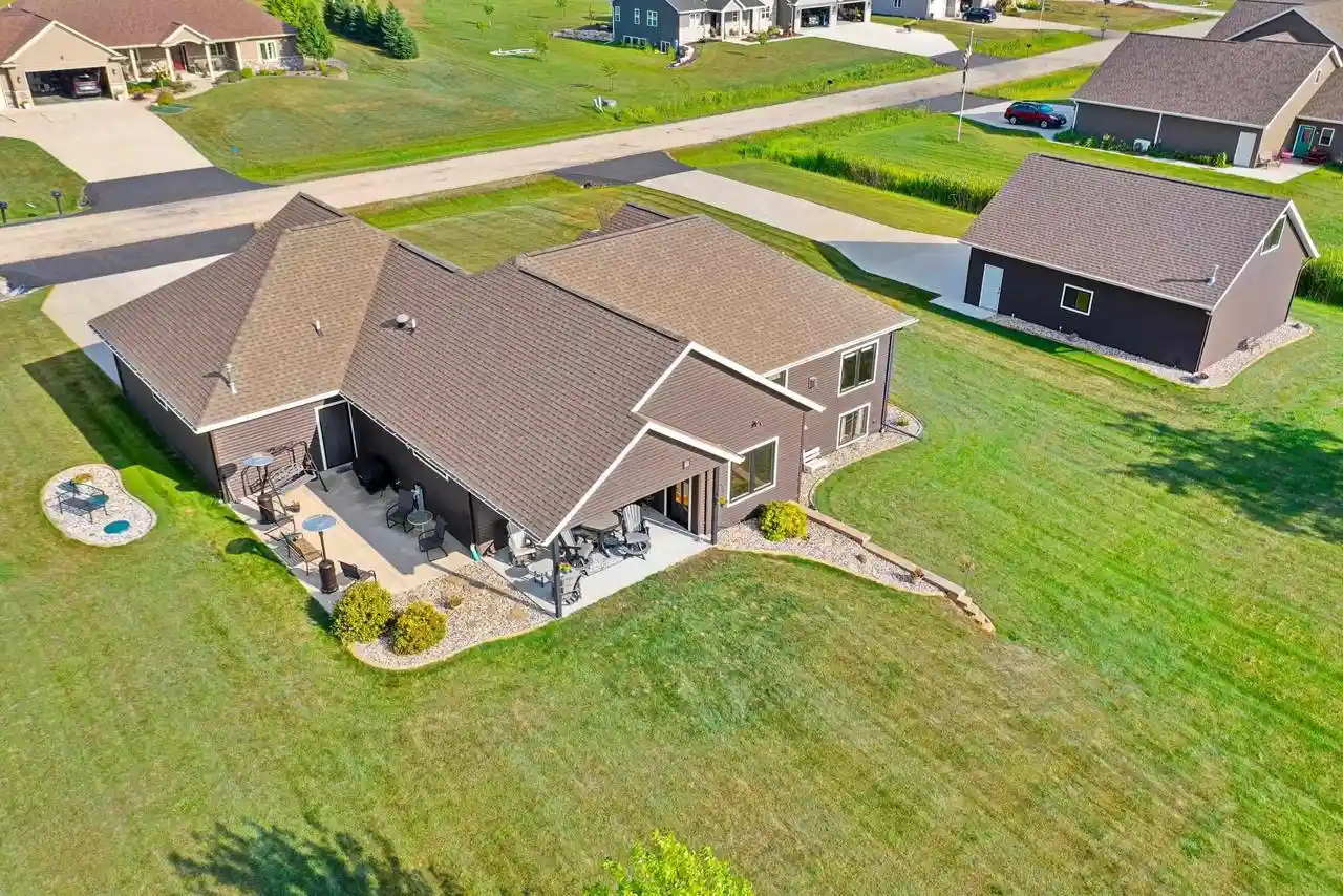 Photo 4 of Single family home for sale at N3025 Steeple Dr Dr, Appleton, WI 54913 | MLS# 50331531 | Listing updated on 2026-09-16
