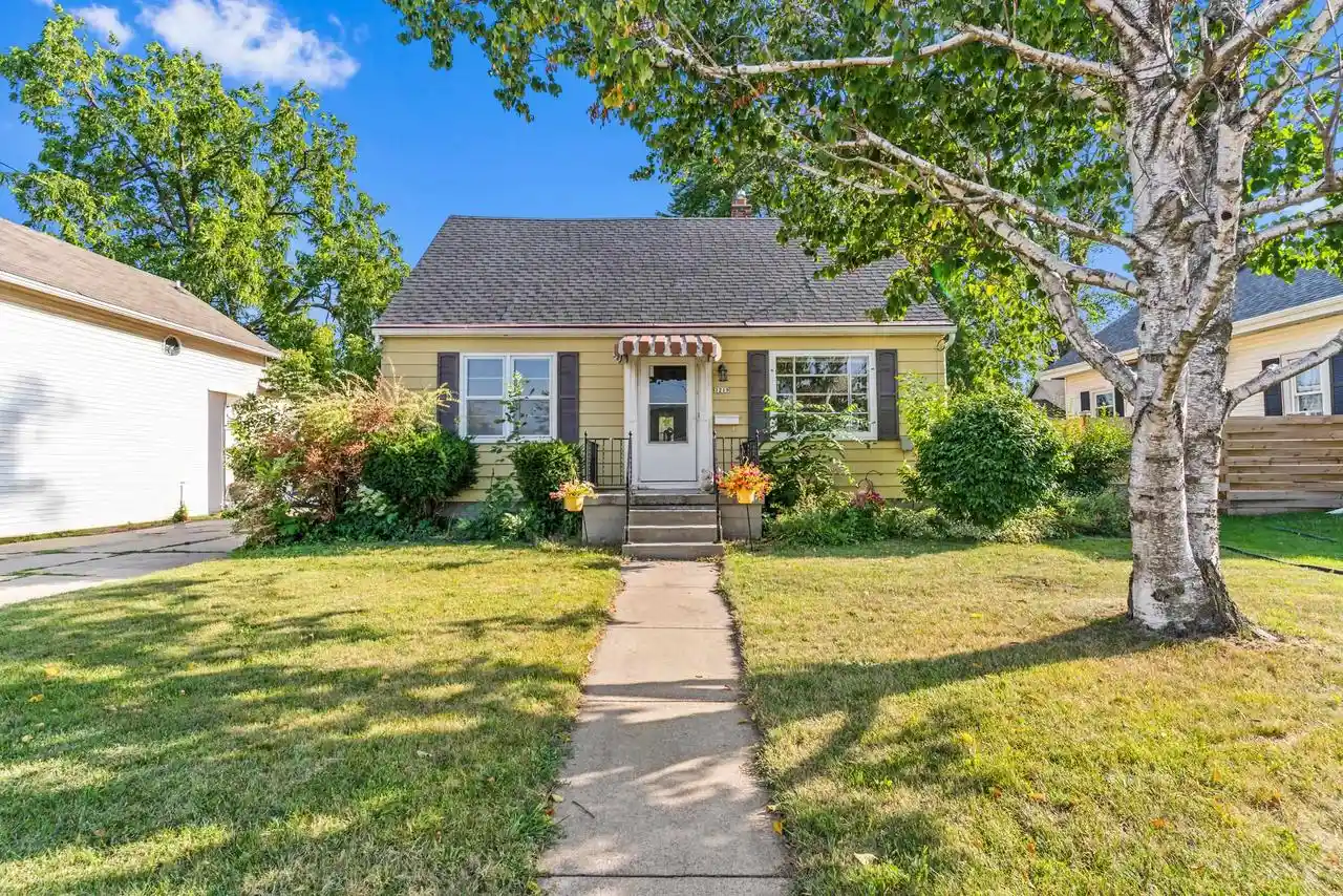 Photo 1 of Single family home for sale at 1219 Witzel Avenue Avenue, Oshkosh, WI 54902 | MLS# 50331526 | Listing updated on 2026-09-22