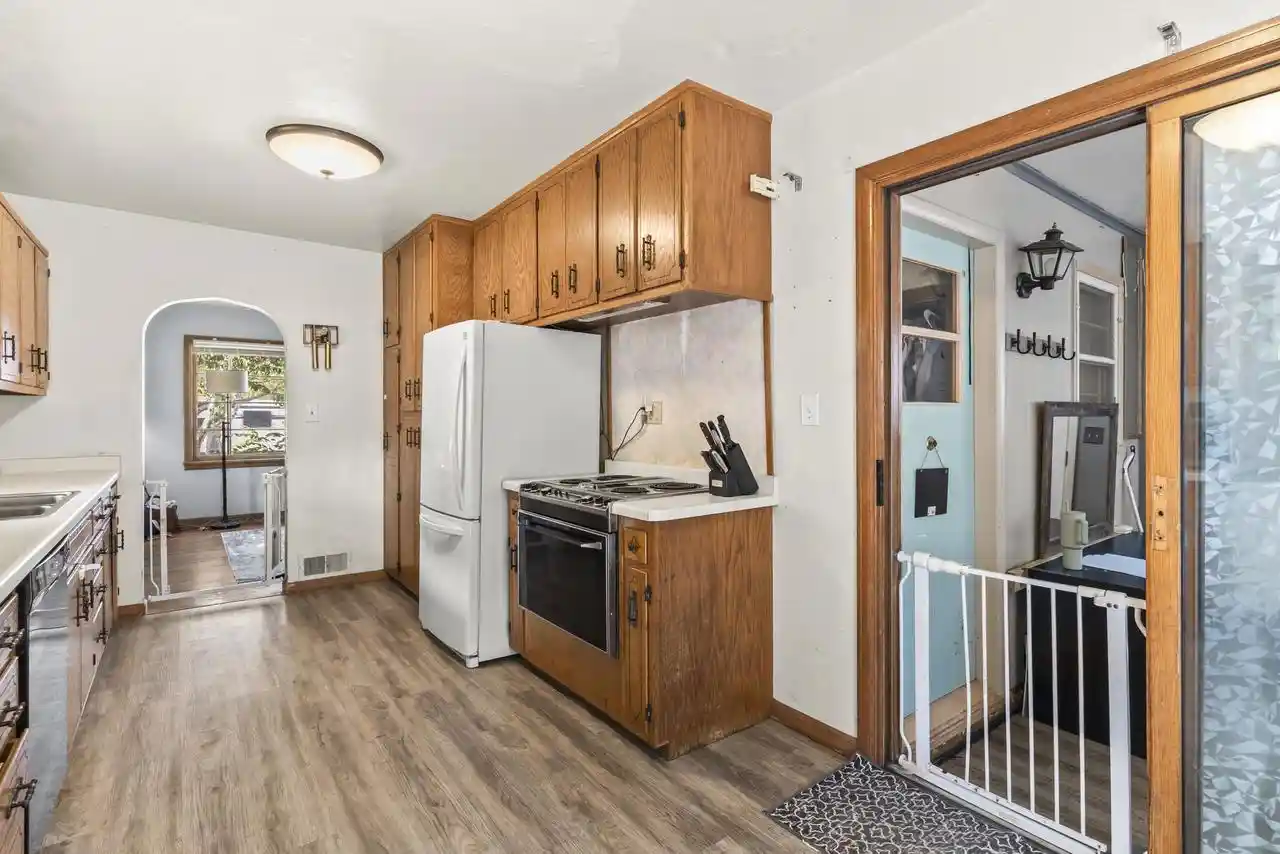 Photo 3 of Single family home for sale at 1219 Witzel Avenue Avenue, Oshkosh, WI 54902 | MLS# 50331526 | Listing updated on 2026-09-22