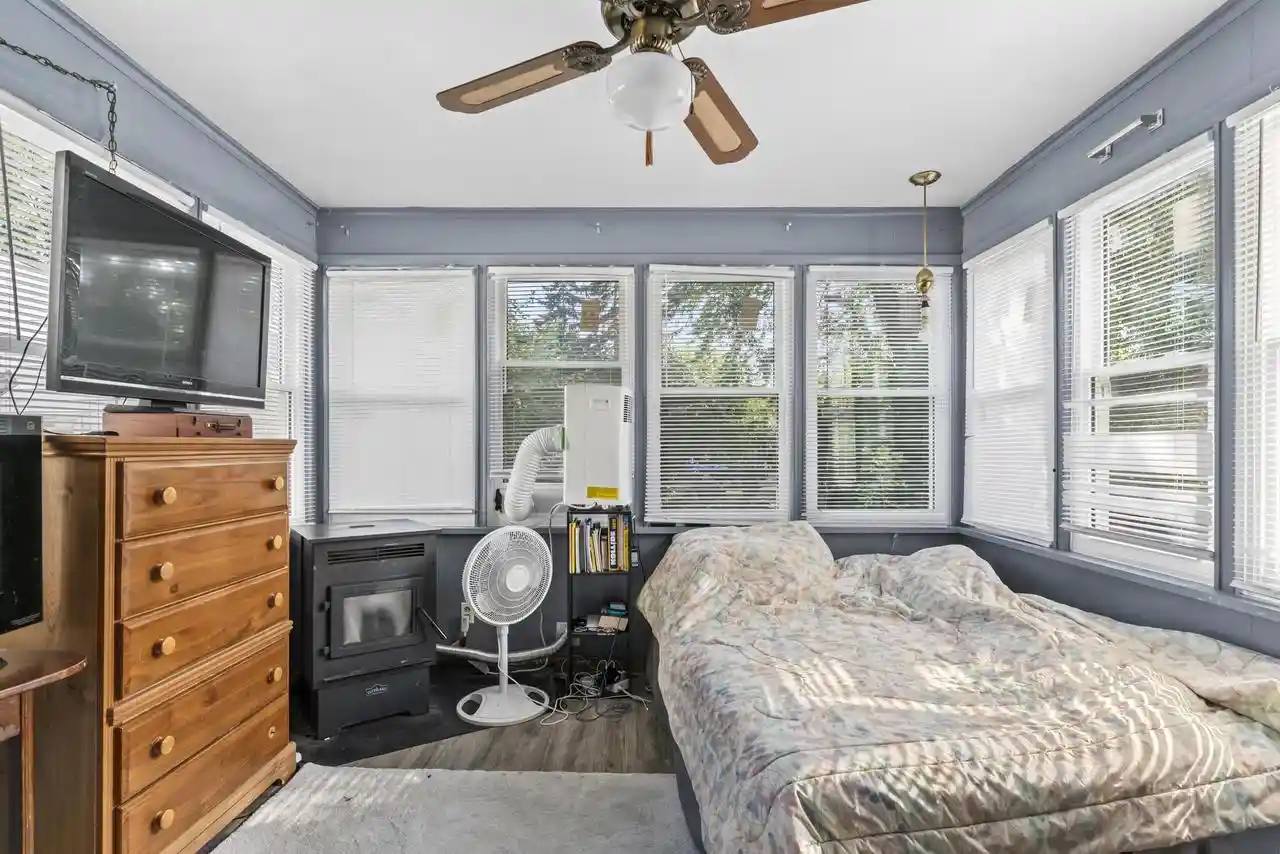 Photo 4 of Single family home for sale at 1219 Witzel Avenue Avenue, Oshkosh, WI 54902 | MLS# 50331526 | Listing updated on 2026-09-22
