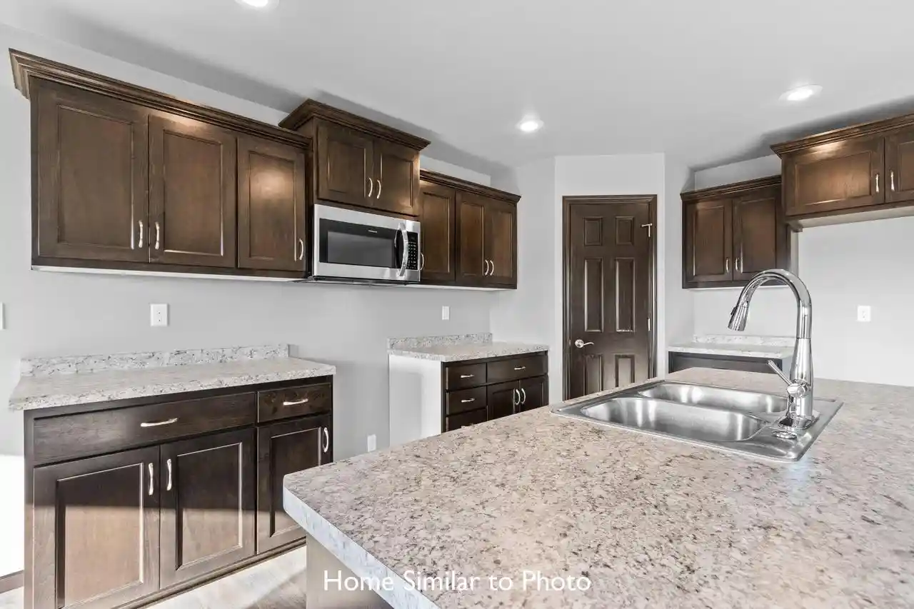 Photo 4 of Single family home for sale at 1263 Putnam Dr Dr, Pulaski, WI 54162 | MLS# 50331535 | Listing updated on 2026-08-25