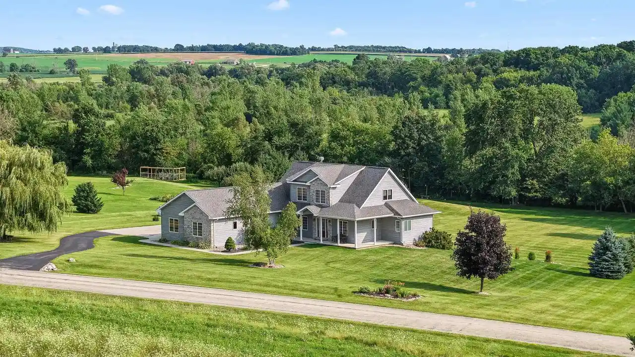 Photo 1 of Single family home for sale at W5412 Bowe Lane Lane, Fond Du Lac, WI 54937 | MLS# 50331529 | Listing updated on 2026-09-20