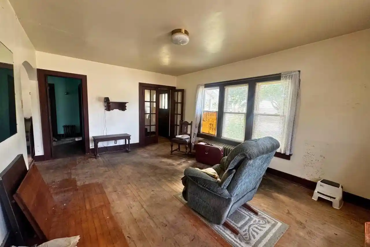 4th image of 1601 Dewey Street Street, Manitowoc, WI 54220 | MLS# 50331532