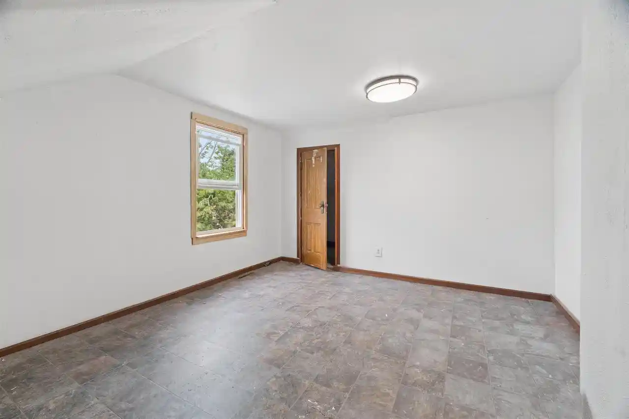 Photo 4 of Single family home for sale at 335 Cleveland Street Street, Brillion, WI 54110 | MLS# 50331536 | Listing updated on 2026-08-31
