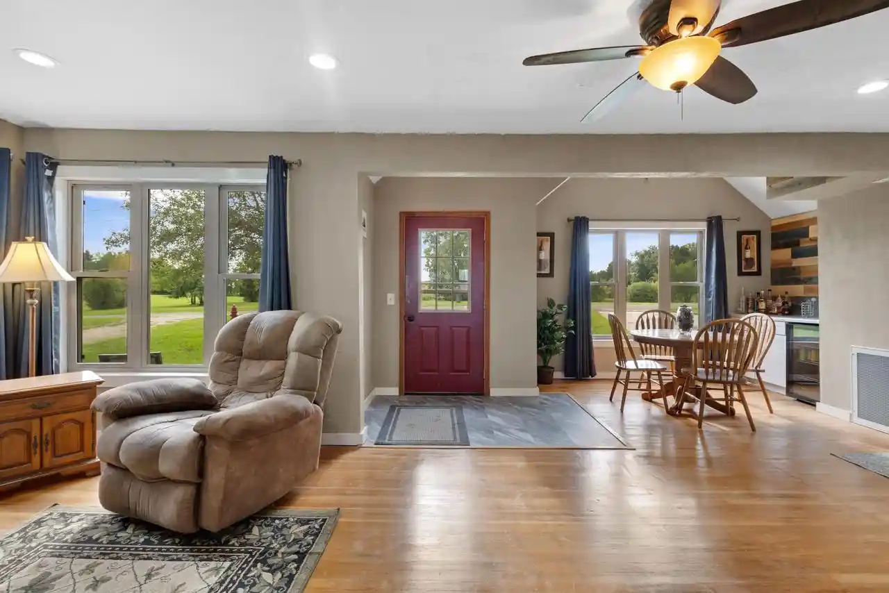 5th image of N7082 Airport Road Road, Beaver Dam, WI 53916 | MLS# 2031120
