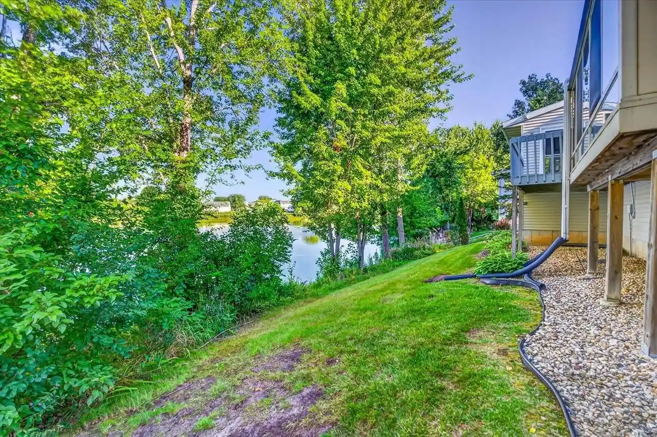 Photo 3 of Condo for sale at 659 Kensington Square Square, Stoughton, WI 53589 | MLS# 2031119 | Listing updated on 2026-09-13