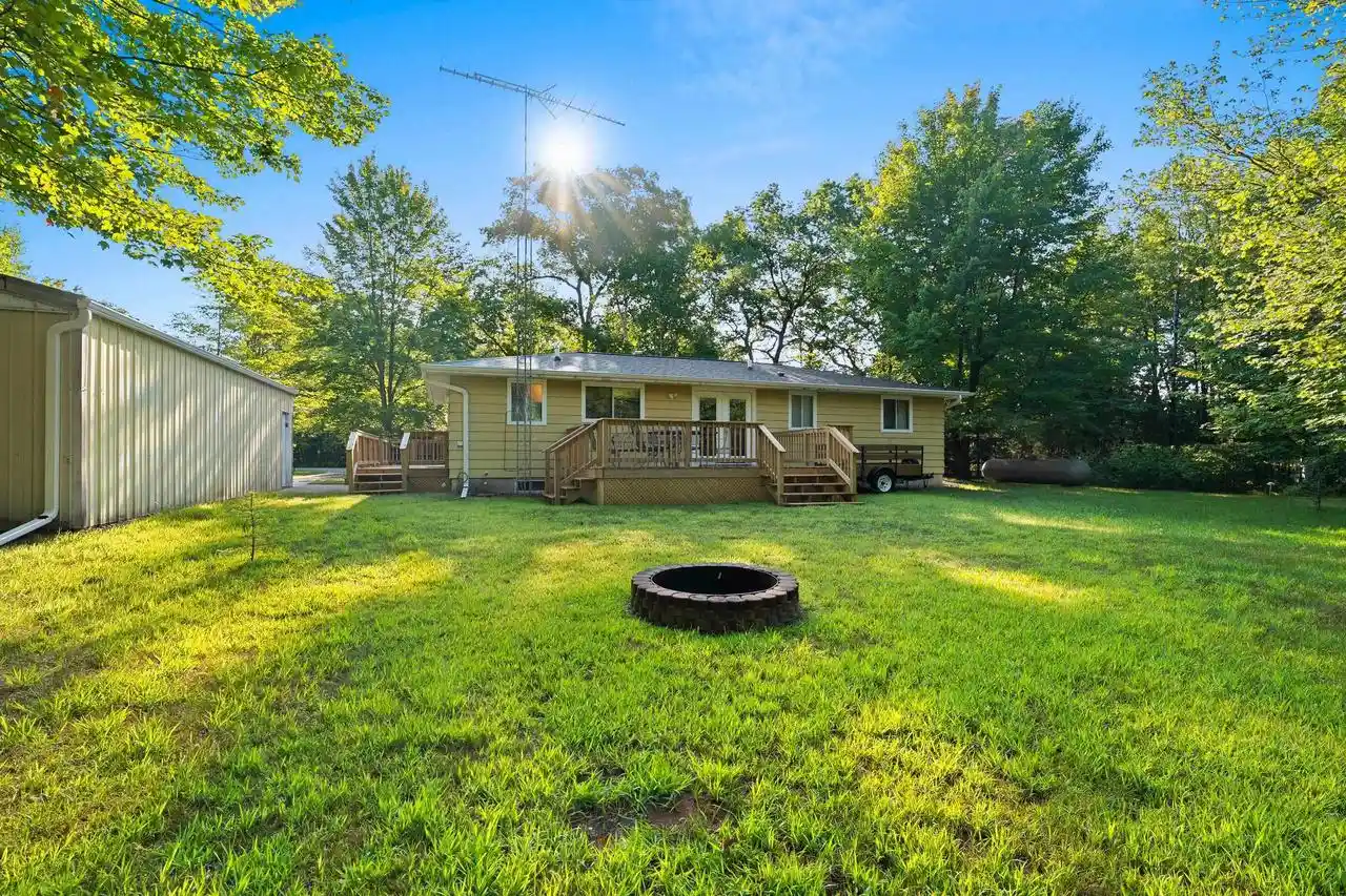 3rd image of N10319 Bedora Lane Lane, Crivitz, WI 54114 | MLS# 50331520