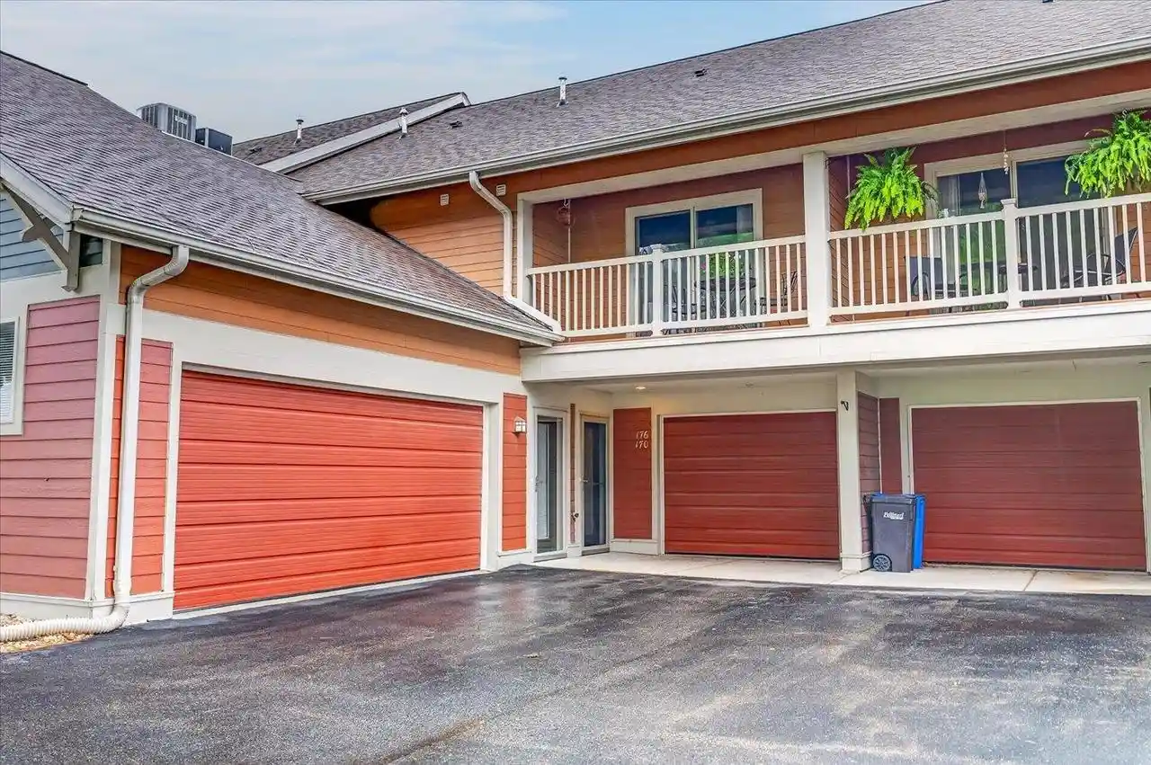 3rd image of 170 Depot Dr Dr, Verona, WI 53593 | MLS# 2031118