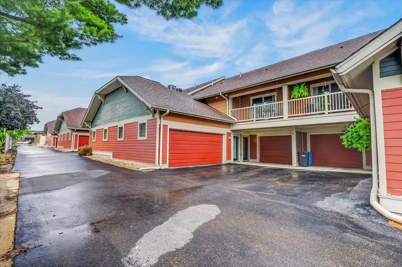 37th image of 170 Depot Dr Dr, Verona, WI 53593 | MLS# 2031118