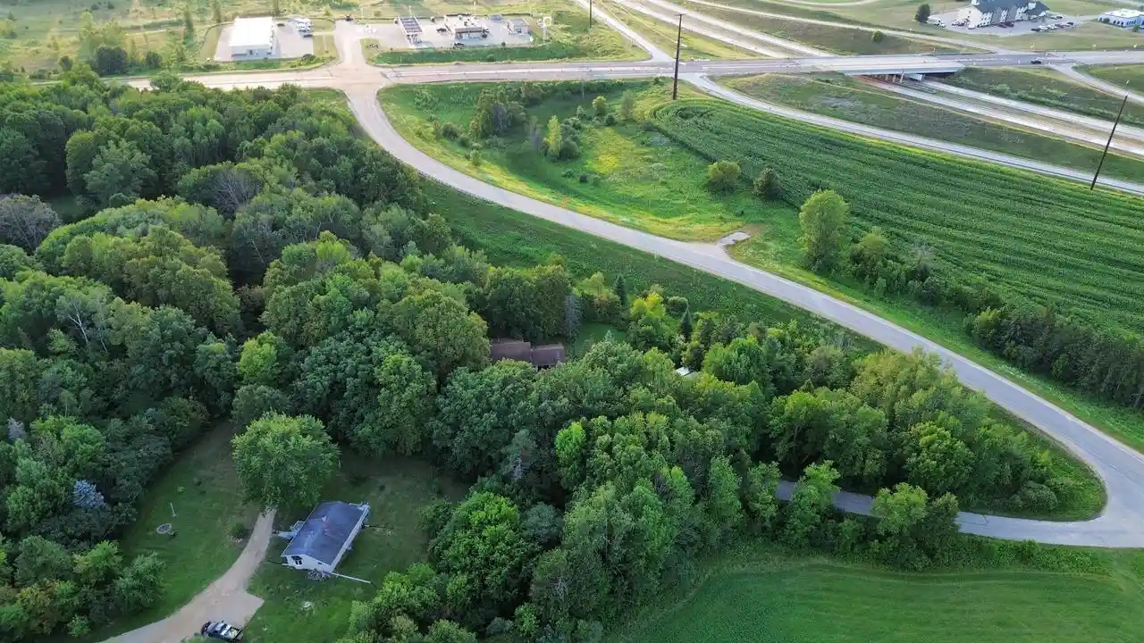 Photo 4 of Single family home for sale at W7310 Hillside Dr Dr, Shawano, WI 54166 | MLS# 50331521 | Listing updated on 2026-09-18
