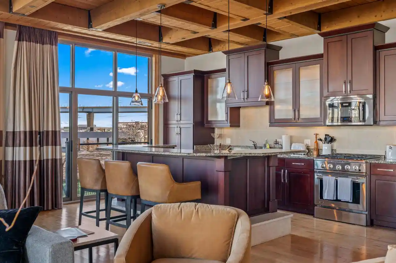 46th image of 541 E Erie Street Street #302-2, Milwaukee, WI 53202 | MLS# 1977504