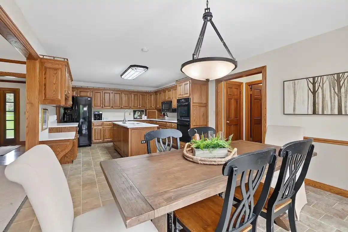 52nd image of N27w30818 Golf Hills Dr Dr, Pewaukee, WI 53072 | MLS# 1977503