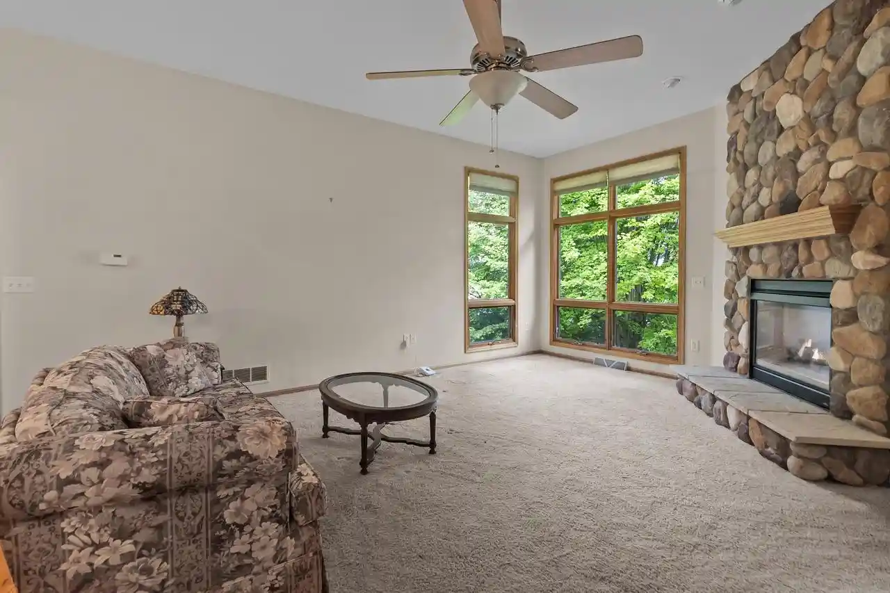 3rd image of N7709 E Lakeshore Dr Dr, Whitewater, WI 53190 | MLS# 1977506