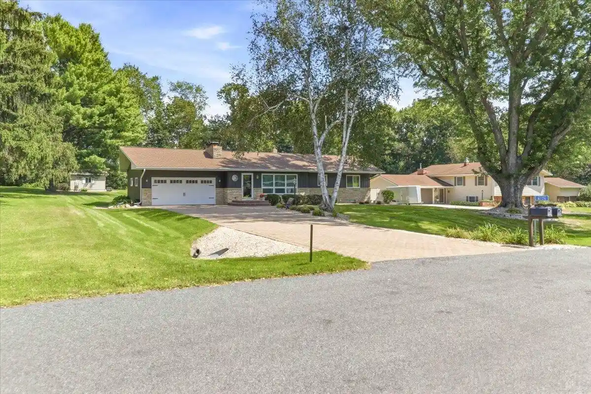 Photo 1 of Sale Pending at N1126 Mormon Dr Dr, La Crosse, WI 54601 | MLS# 1977507 | Listing updated on 2026-08-31