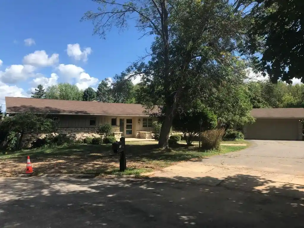 Photo 1 of Single family home for sale at 1510 Adams Court Court, Wausau, WI 54403 | MLS# 22604126 | Listing updated on 2026-09-14