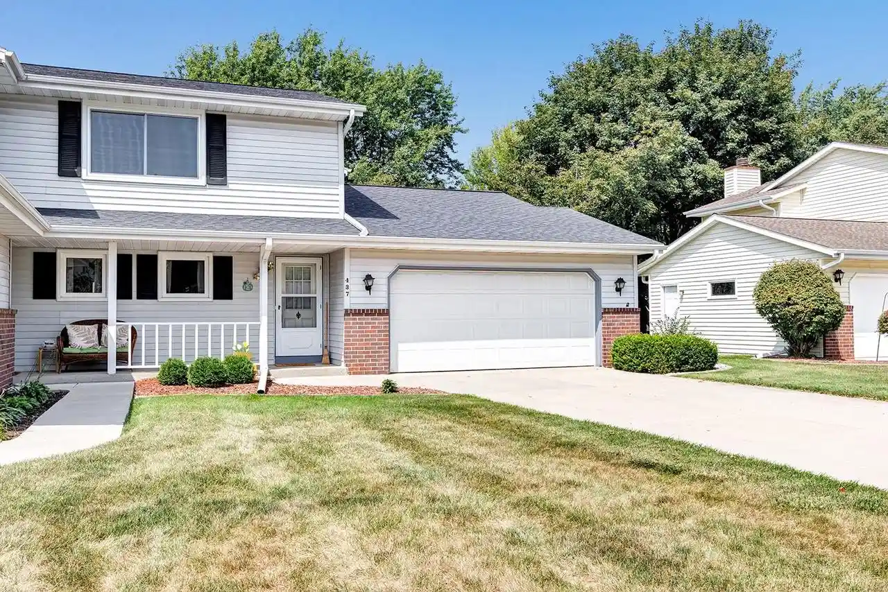 Photo 1 of Condo for sale at 437 Silver Spring Dr Dr, Green Bay, WI 54303 | MLS# 50331542 | Listing updated on 2026-09-15