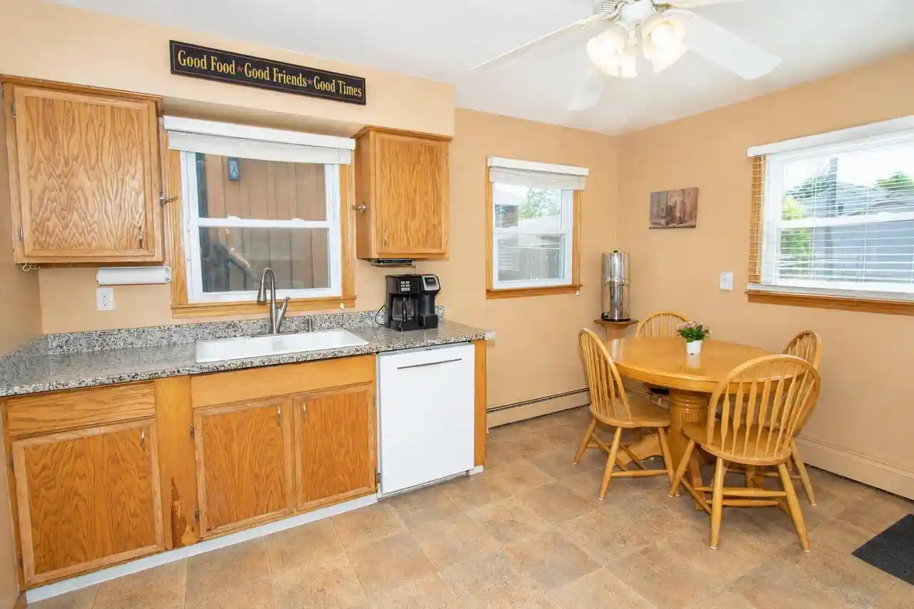 Photo 3 of Single family home for sale at 2305 Wyoming Avenue Avenue, Superior, WI 54880 | MLS# 1977516 | Listing updated on 2026-09-10