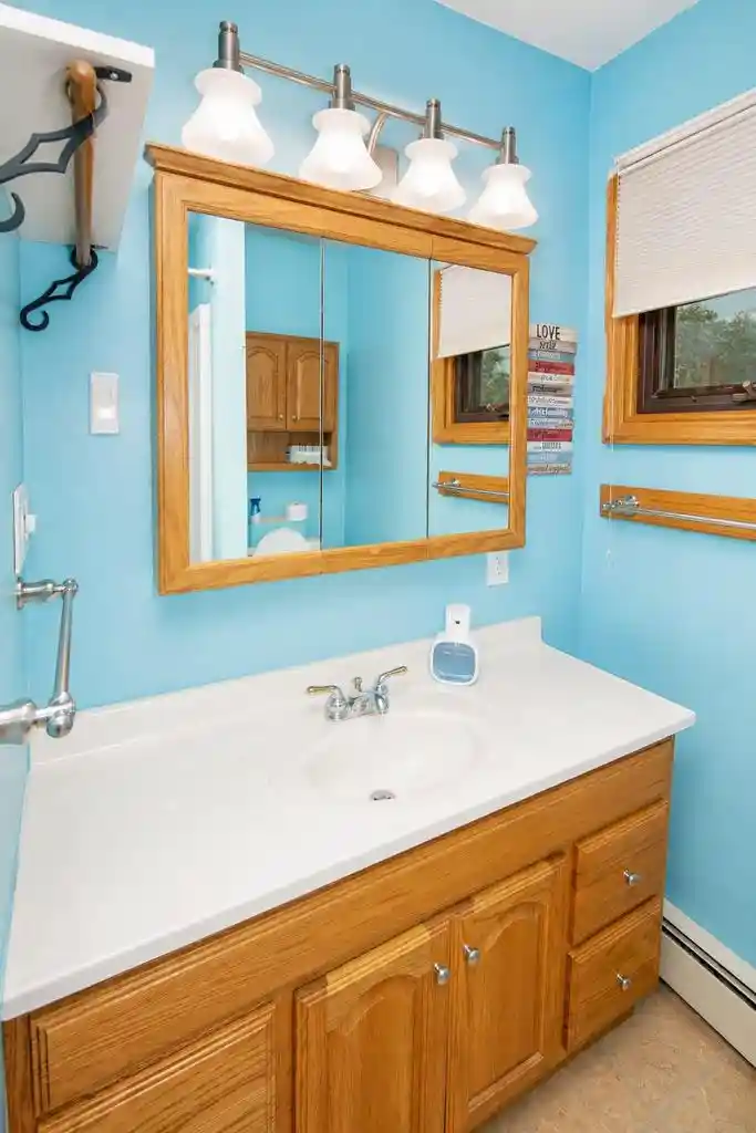 Photo 3 of Single family home for sale at 2305 Wyoming Avenue Avenue, Superior, WI 54880 | MLS# 1977516 | Listing updated on 2026-09-10