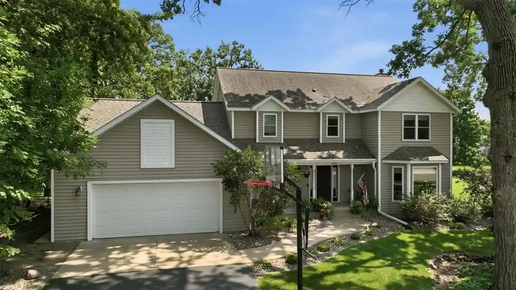 Photo 1 of Single family home for sale at 4545 Palmer Ln, Eau Claire, WI 54701 | MLS# 1603923 | Listing updated on 2026-09-07