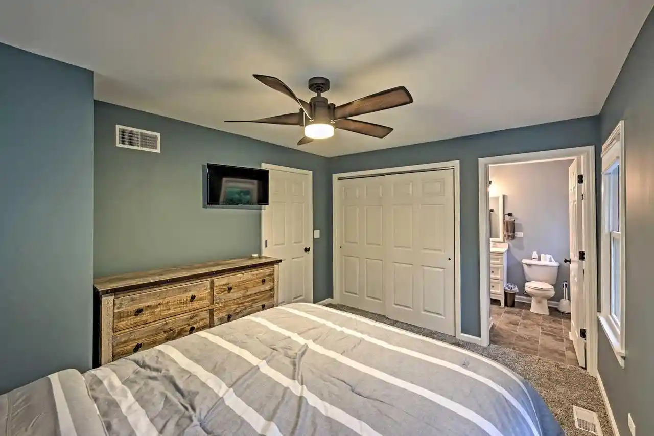 31st image of 1308 E Lake Shore Dr Dr, Twin Lakes, WI 53181 | MLS# 1977527
