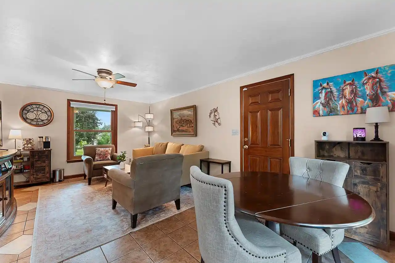 Photo 3 of Single family home for sale at 2624 Oakwood Dr Dr, Green Bay, WI 54304 | MLS# 50331550 | Listing updated on 2026-08-30