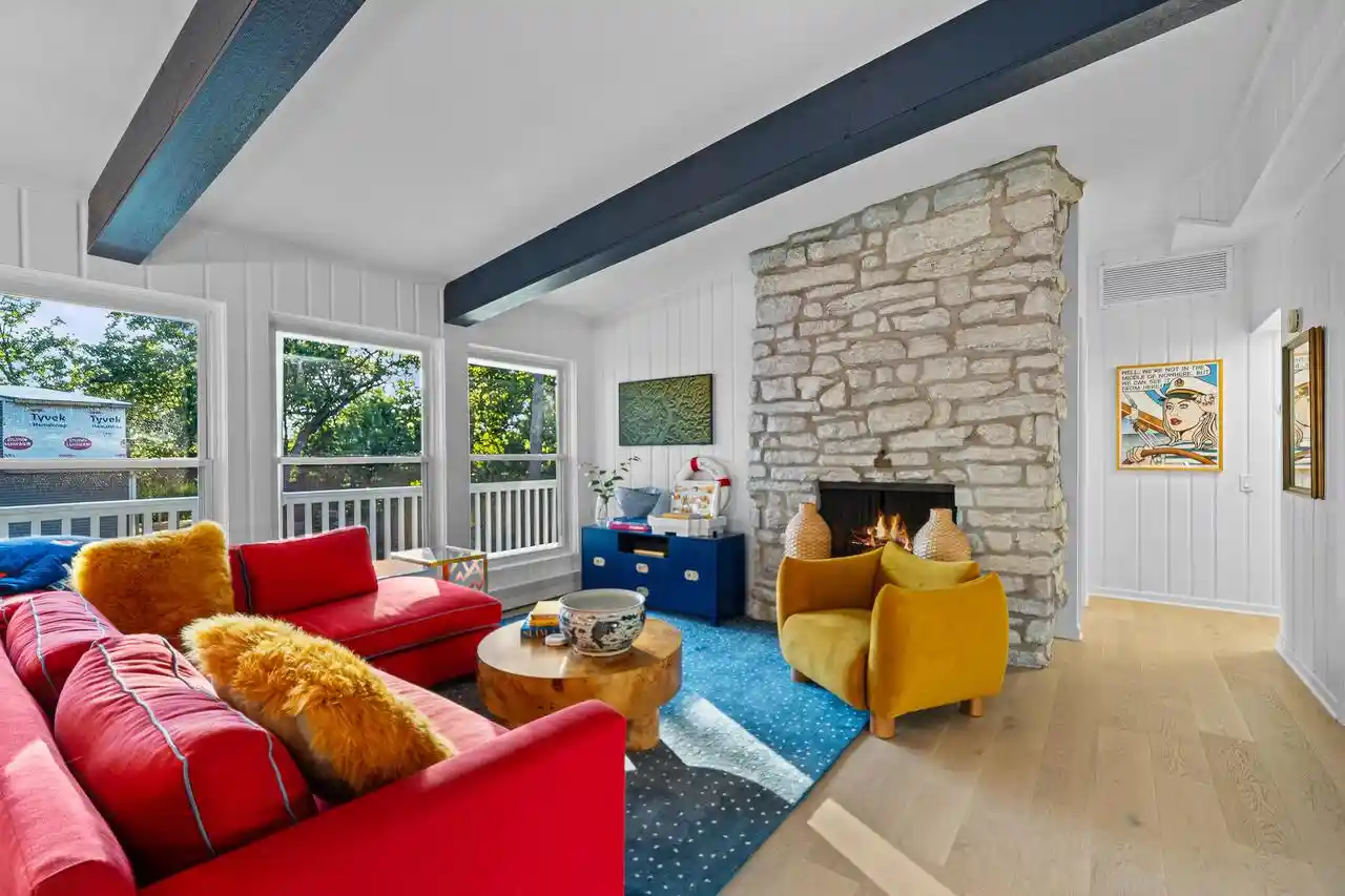 Photo 2 of Single family home for sale at 550 Glenview Road Road, Williams Bay, WI 53191 | MLS# 1977535 | Listing updated on 2026-09-02