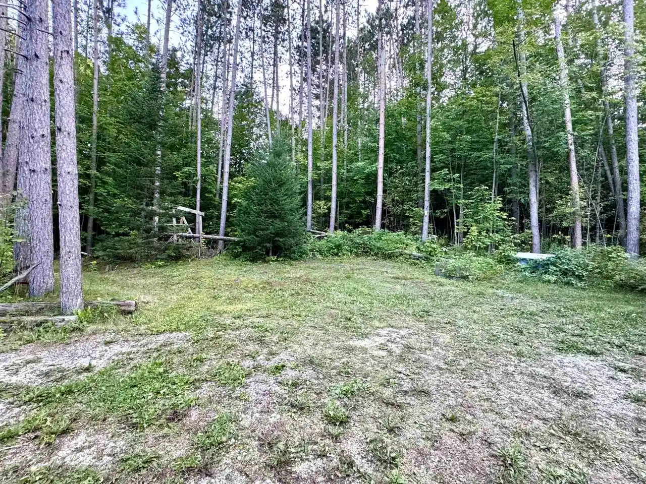 4th image of 14268 Church Road Road, Mountain, WI 54149 | MLS# 50331552