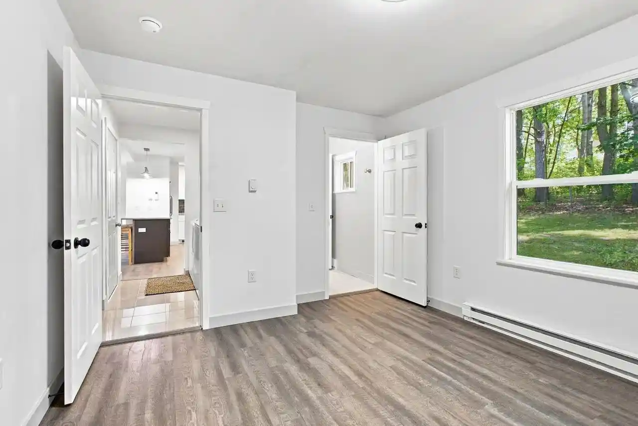 5th image of 462 N 7Th Pl Pl, Sturgeon Bay, WI 54235 | MLS# 50331548