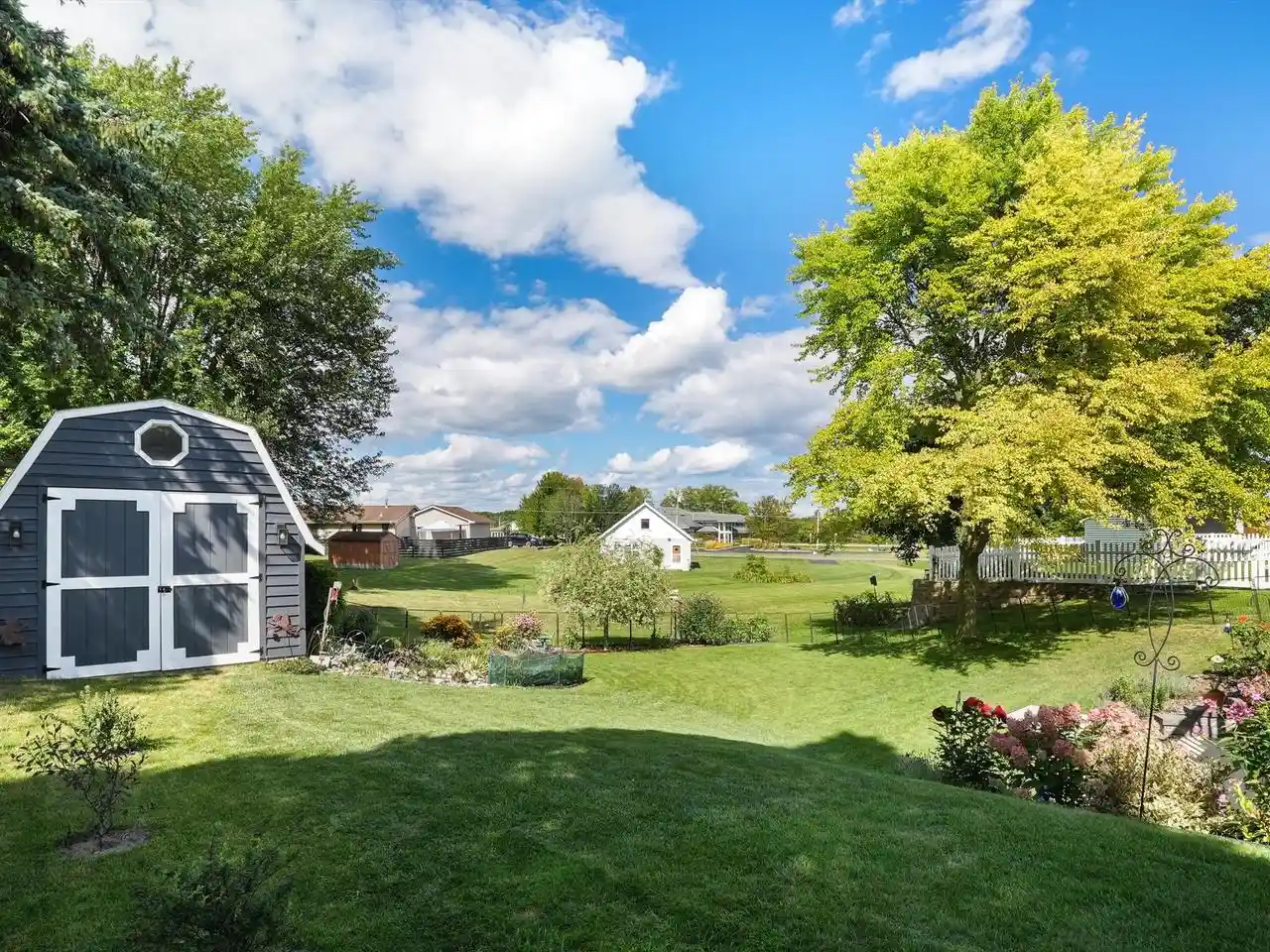 5th image of 1668 Atlanta Circle Circle, Manitowoc, WI 54220 | MLS# 1977539
