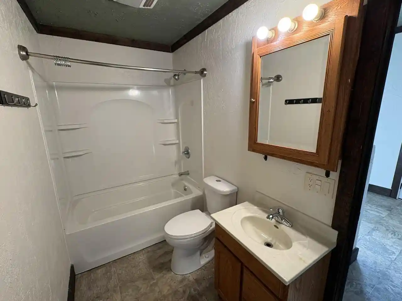 5th image of 810 S Vine Avenue Avenue, Marshfield, WI 54449 | MLS# 22604133