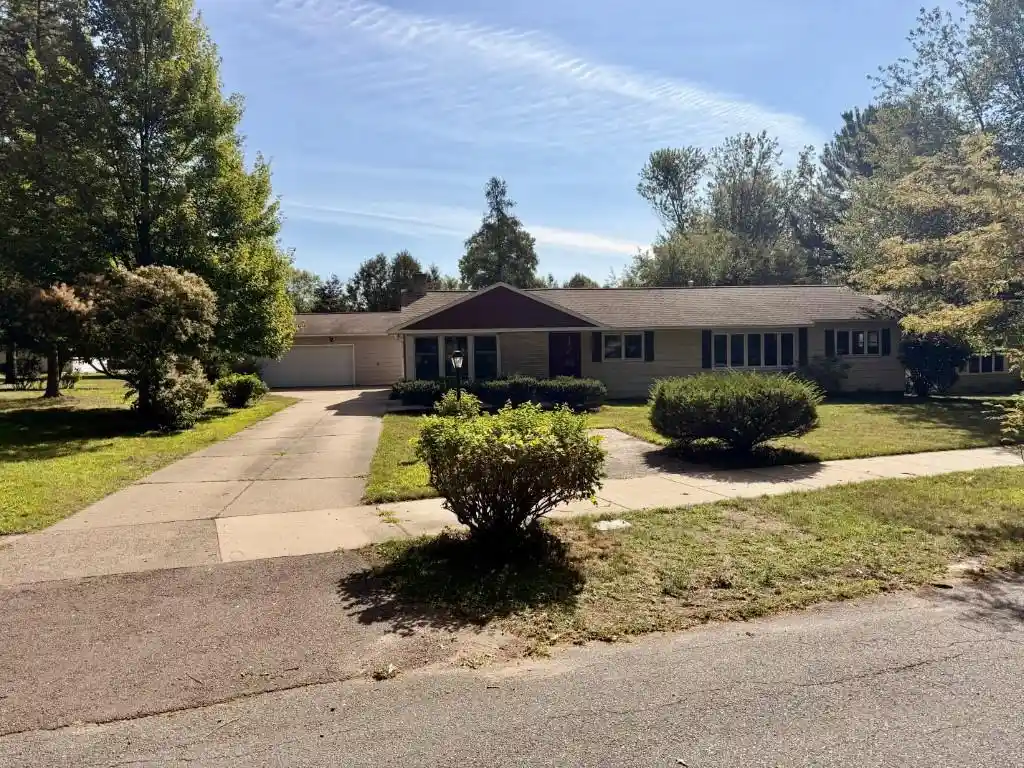 1st image of 127 Park Boulevard Boulevard, Wausau, WI 54401 | MLS# 22604135