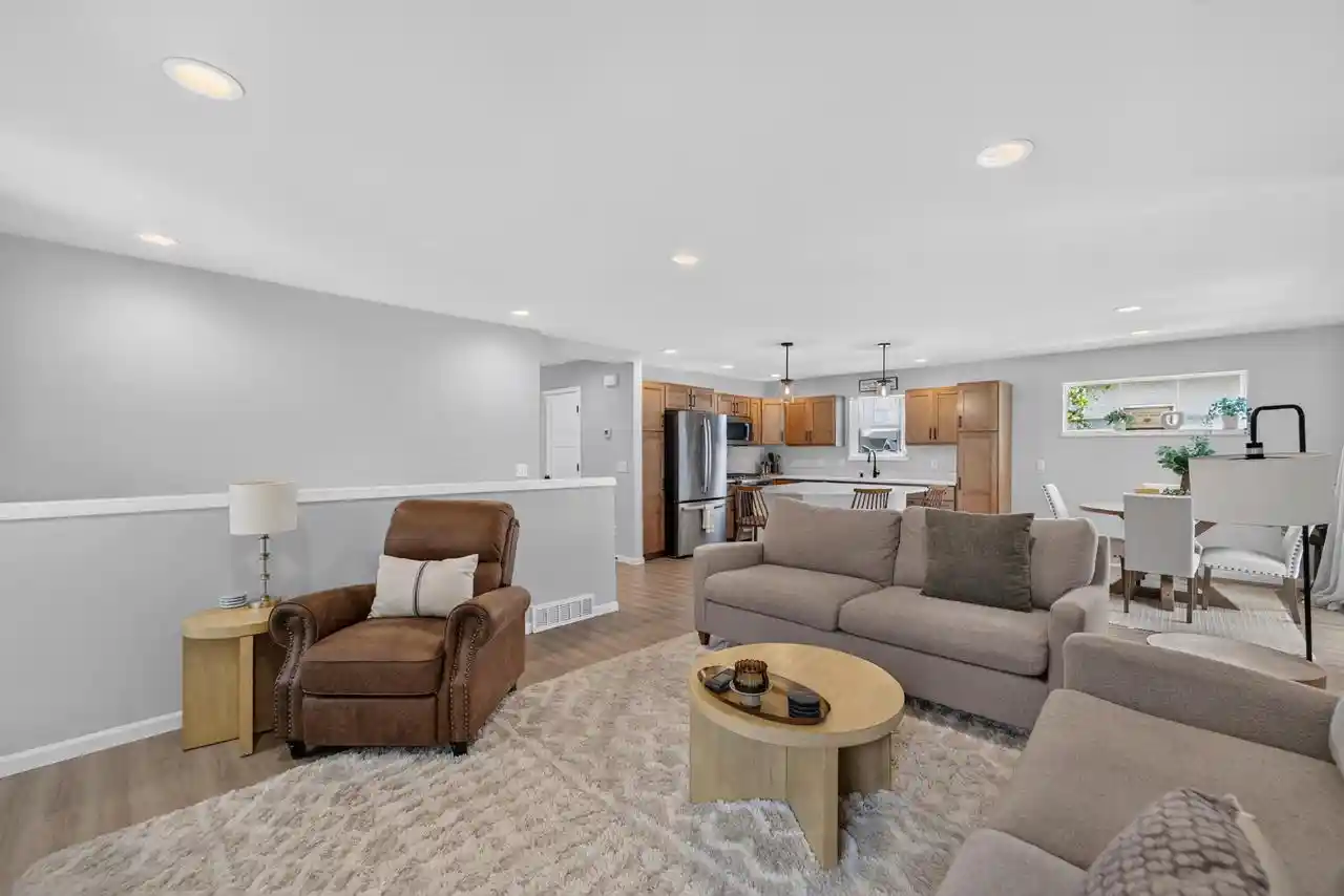 Photo 4 of Single family home for sale at 9318 Highland Gate Way Way, Verona, WI 53593 | MLS# 2031160 | Listing updated on 2026-10-21
