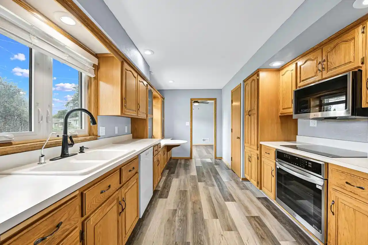 Photo 4 of Single family home for sale at 3433 Stratford Ave, Racine, WI 53402 | MLS# 1977546 | Listing updated on 2026-09-03