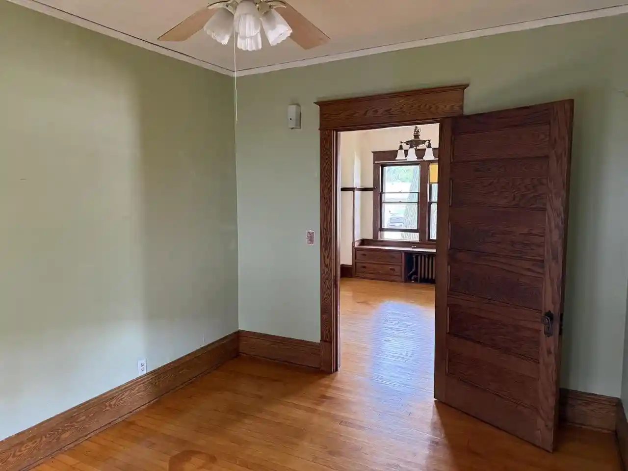 4th image of 922 Merritt Avenue Avenue, Oshkosh, WI 54901 | MLS# 50331564