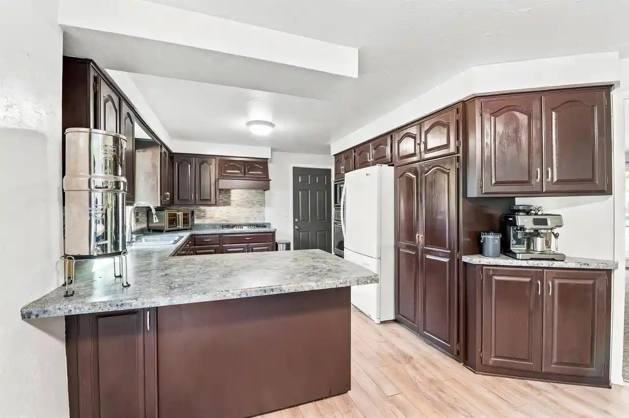 Photo 4 of Single family home for sale at 1294 Apache Avenue Avenue, Green Bay, WI 54313 | MLS# 50331568 | Listing updated on 2026-08-27