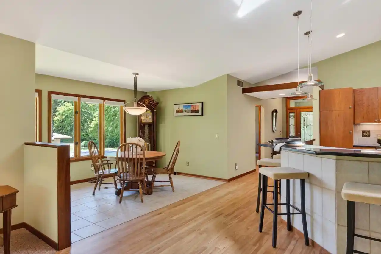 2nd image of 106 Aspen Glen Dr Dr, Spring Green, WI 53588 | MLS# 2031168