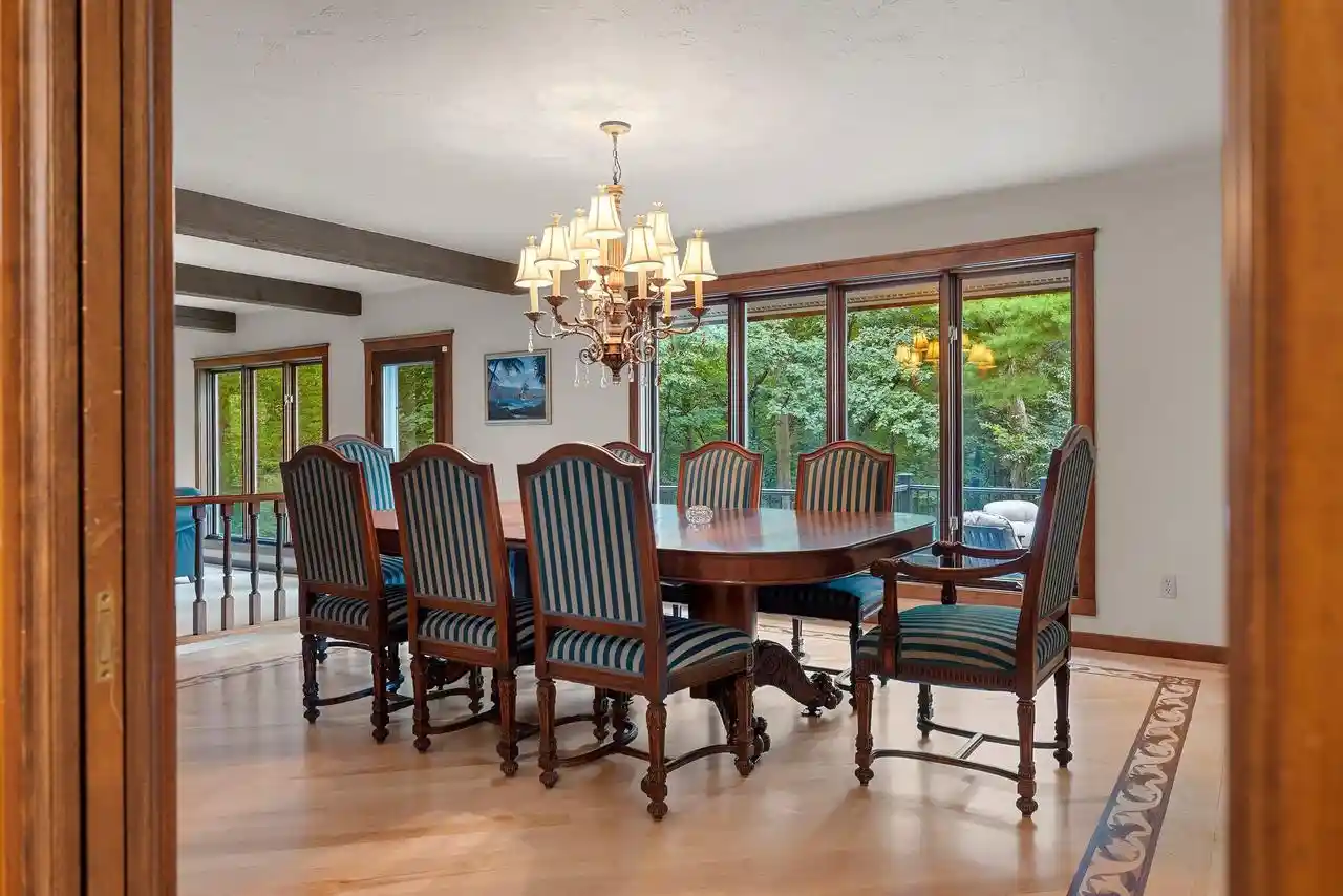 2nd image of 255 Traders Point Lane Lane, Green Bay, WI 54302 | MLS# 50331573