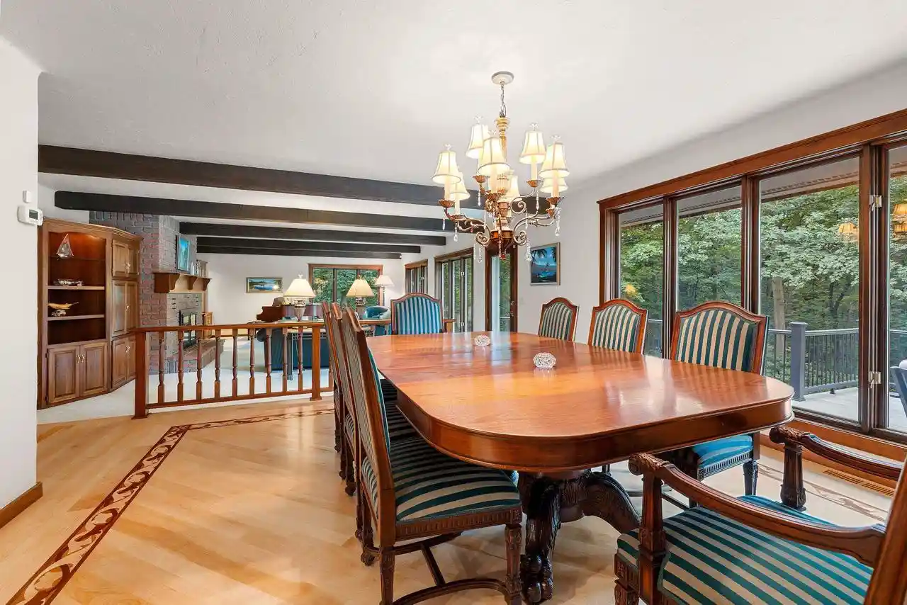 3rd image of 255 Traders Point Lane Lane, Green Bay, WI 54302 | MLS# 50331573