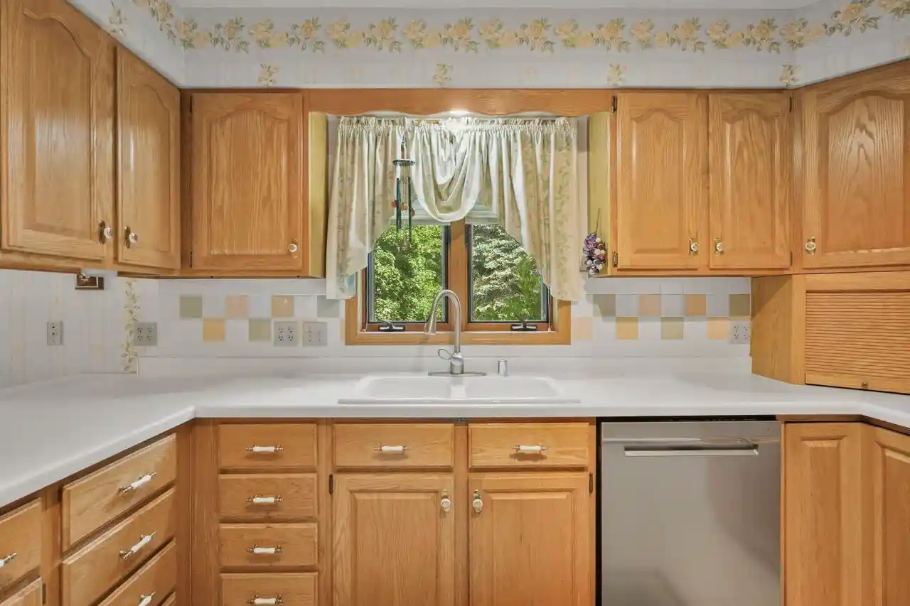 Photo 4 of Single family home for sale at 140 Vilas Hibbard Parkway Parkway, Lodi, WI 53555 | MLS# 2031167 | Listing updated on 2026-08-29