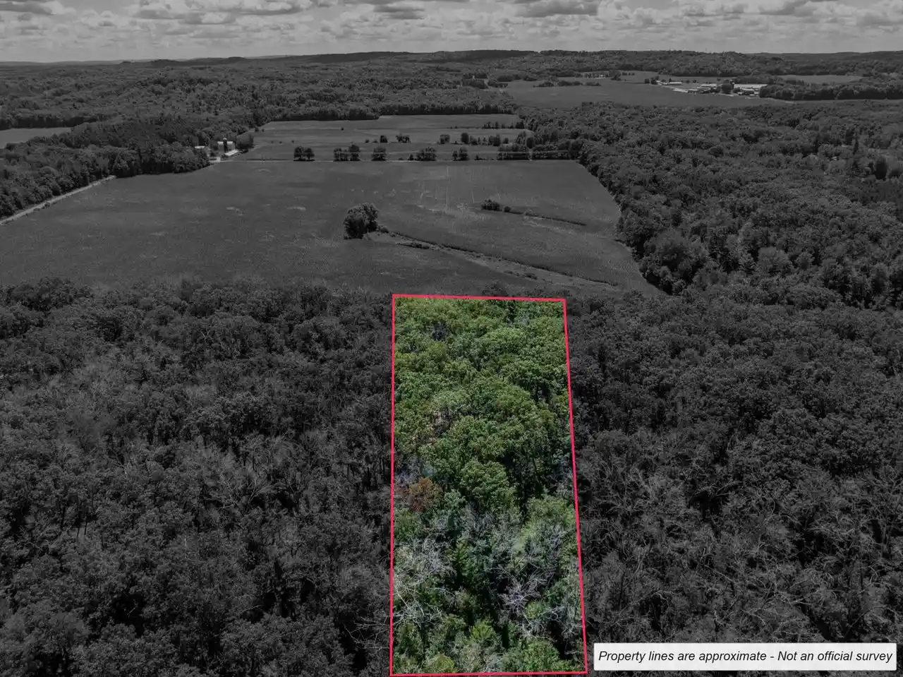 3rd image of W2576 Colleen Dr Dr, Lyndon Station, WI 53944 | MLS# 2031170