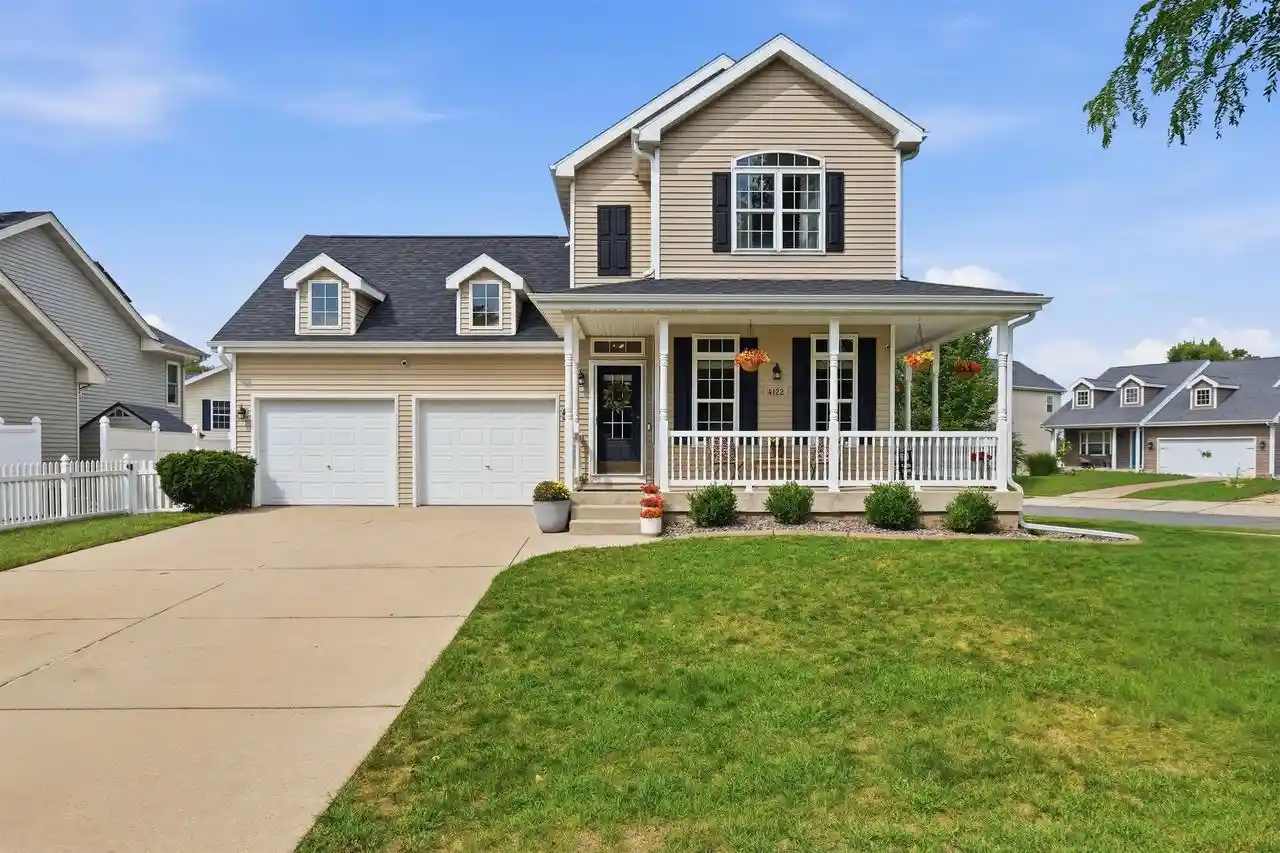 Photo 1 of Single family home for sale at 4122 Vidon Dr, Madison, WI 53704 | MLS# 2031173 | Listing updated on 2026-09-15