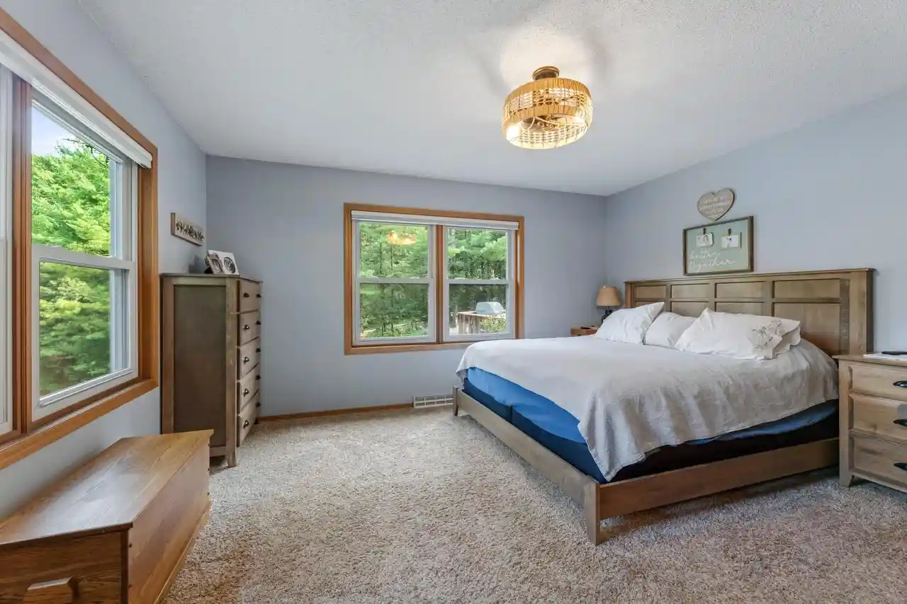 Photo 4 of Sale Pending at 6124 Timber Oaks Road Road, Hokah, MN 55941 | MLS# 1977562 | Listing updated on 2026-09-18