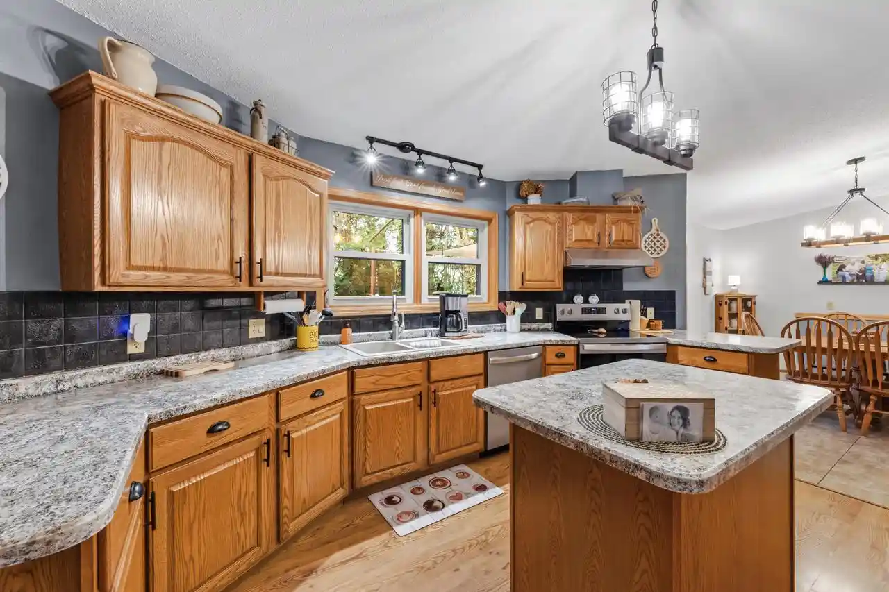 Photo 37 of Sale Pending at 6124 Timber Oaks Road Road, Hokah, MN 55941 | MLS# 1977562 | Listing updated on 2026-09-18