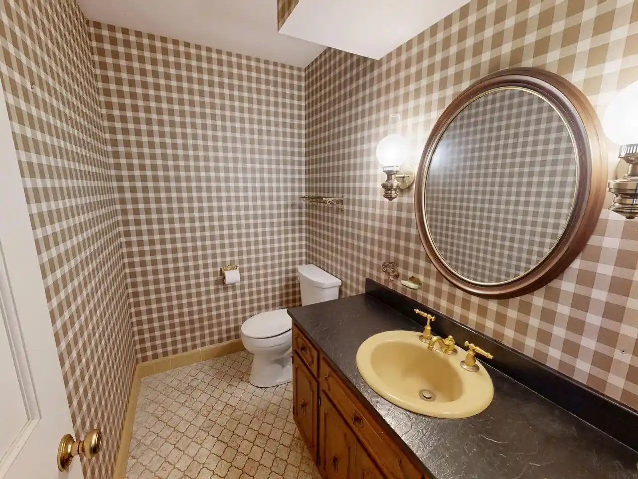 30th image of 18075 Whippletree Court Court, Brookfield, WI 53045 | MLS# 1977564