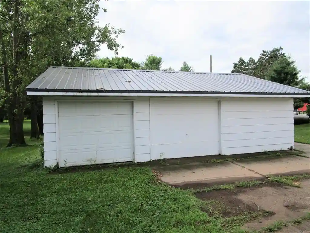Photo 4 of Single family home for sale at 3338 Cherry St, Frederic, WI 54837 | MLS# 7132709 | Listing updated on 2026-10-19