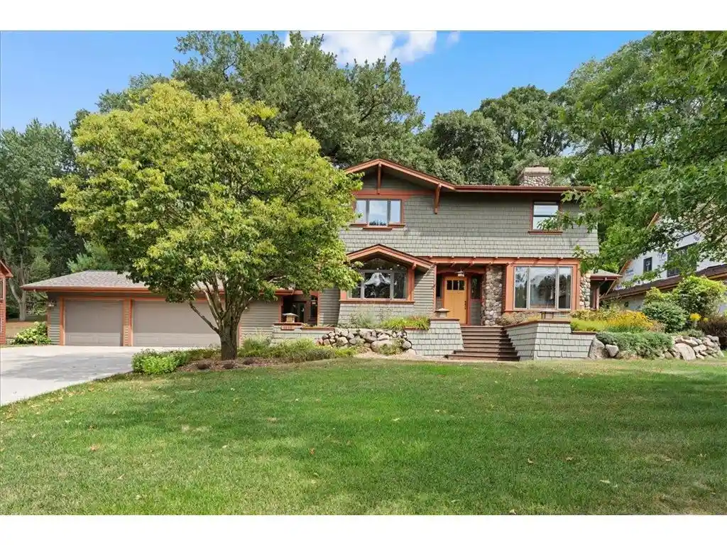 1st image of 1619 Golf View Dr Dr, River Falls, WI 54022 | MLS# 7132721
