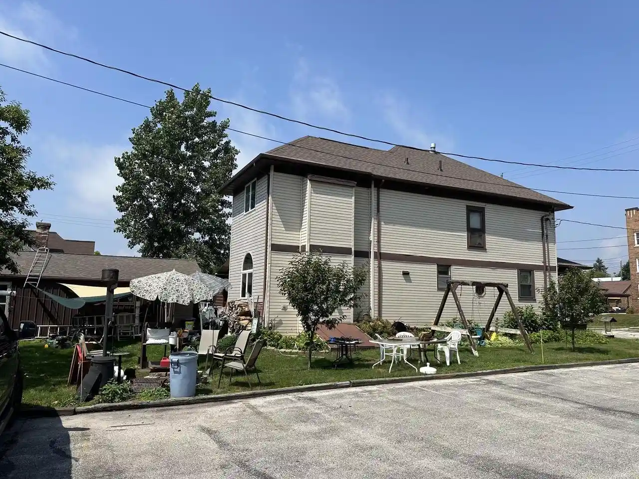 2nd image of 811 State Street Street, Manitowoc, WI 54220 | MLS# 1977569