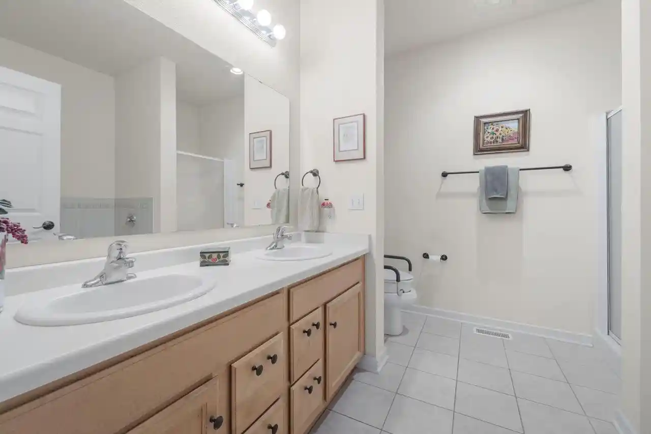2nd image of 691 W Dekora Street Street #Unit E, Saukville, WI 53080 | MLS# 1977579