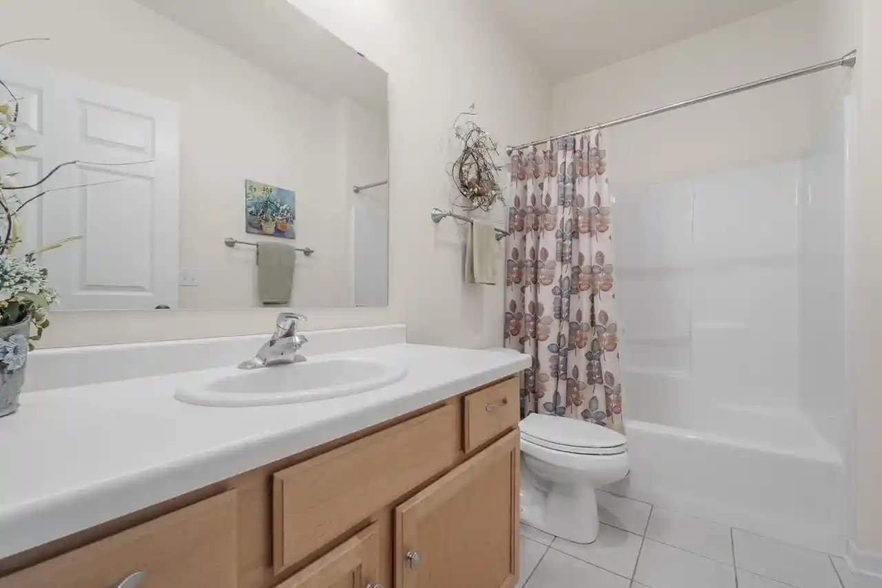 5th image of 691 W Dekora St St, Saukville, WI 53080