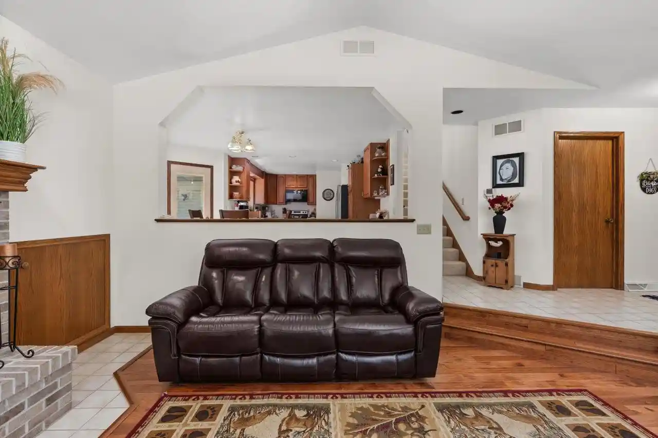 Photo 3 of Single family home for sale at 966 Sherman Dr Dr, Marshall, WI 53559 | MLS# 2031183 | Listing updated on 2026-09-04